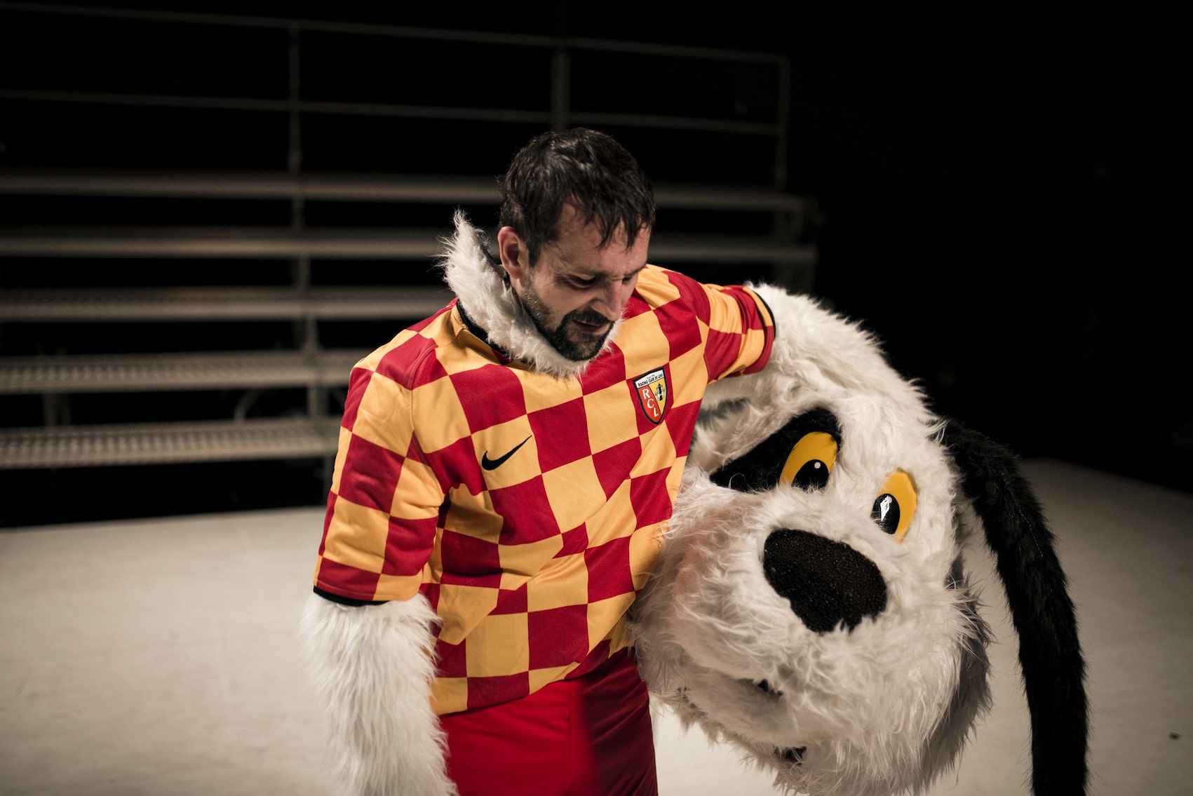 image STADIUM / costumes de mascotte du RC Lens